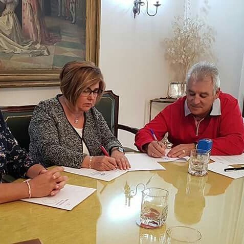 Firma convenio Diputación Integra 1