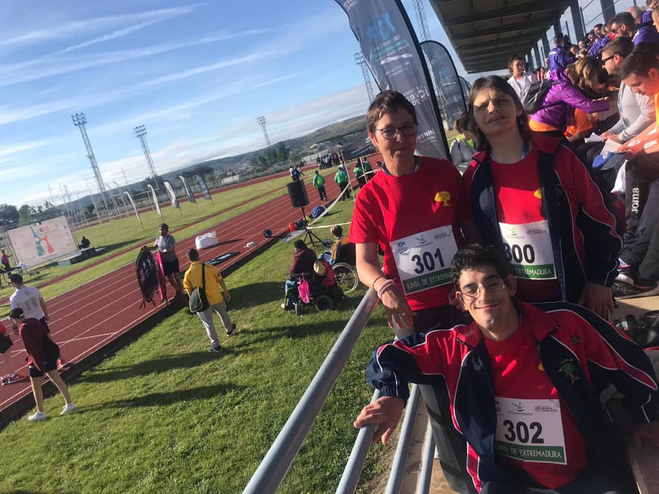 Participando en las pruebas de atletismo JEDES 2019