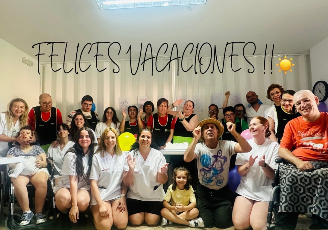 ¡Felices vacaciones a TODOS! (2025) 1